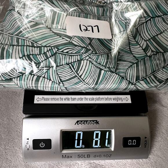 Title Nine Green and White Patterned Midi Dress - Picture 10 of 11